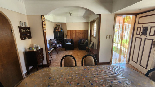 Ph 5 Habitaciones, 3 Baños Garaje-quincho Y Parque