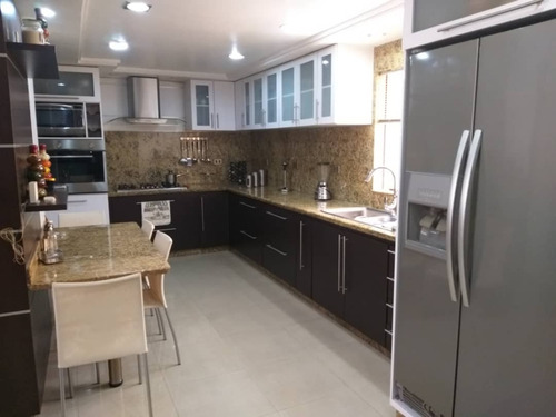 Imagen 2 de 8 de Townhouse En Venta En La Urbanización Prebo Valencia