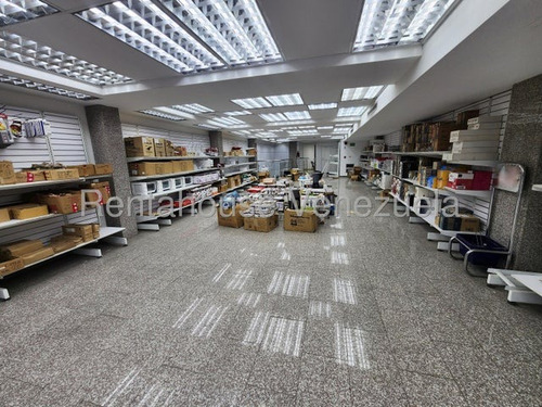 Se Vende Local En El Centro De Caracas