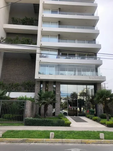 Vendo Dpto. Tipo Mariposa En 2 Norte Con Plaza México Viña