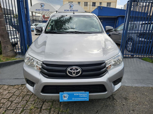 Toyota Hilux 2.8 Std 4x4 Cd