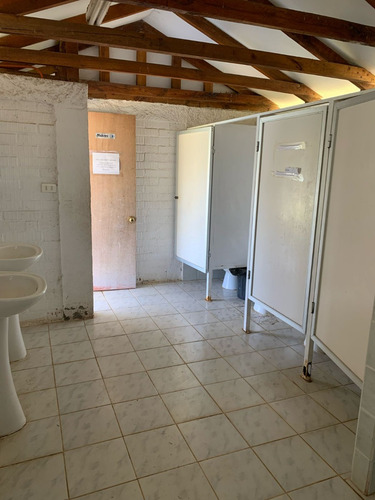 Parcela Con 2 Piscinas Grandes Para Arriendo A Concesionar