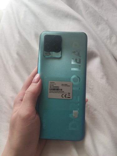 Imagen 2 de 7 de Realme 8 Pro
