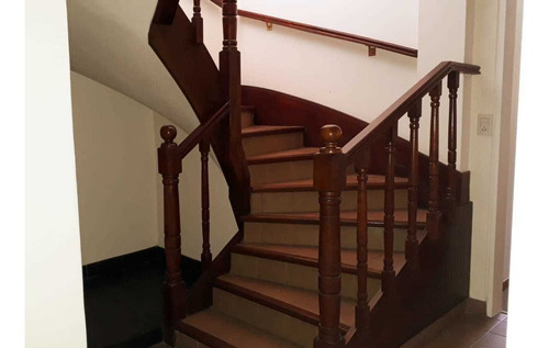 Imagen 10 de 14 de Venta Casa Comercial Oficina Estudio Consultorios Boulogne