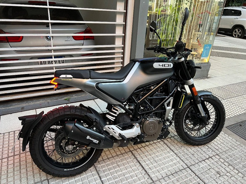 Imagen 8 de 12 de Husqvarna Svartpilen 401 2021 Con Quickshifter!