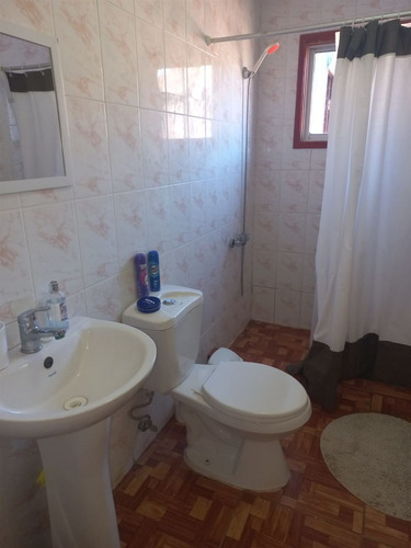 Se Vende Terreno De 5567 Mts2 Con Casa, 3 Dorm. 2 Baños.