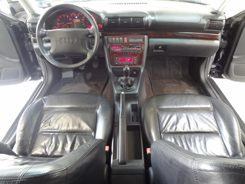 Audi A4 A4 2.8 V6 12V