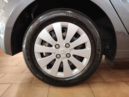 Imagem 11 de 15 de Hyundai Hb20 1.0mt Comfort Plus