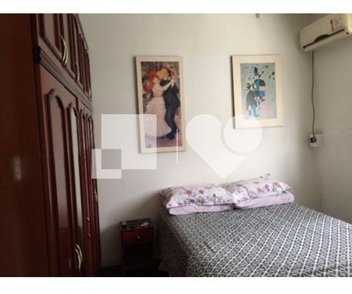 Imagem 7 de 12 de Apartamento - Passo Da Areia - Ref: 5115 - V-222180