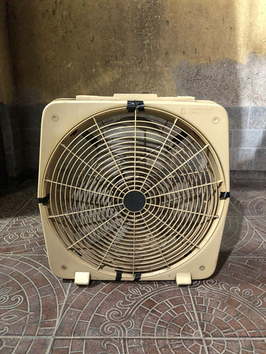 Ventilador Turbo Kenwood. 3 Velocidades