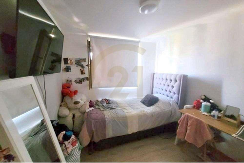 Departamento En Venta, 4 Dormitorios, Providencia