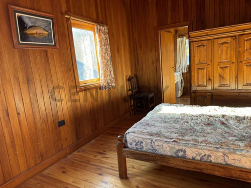 Venta Casa San Martin De Los Andes, Sobre El Rio Quillehue