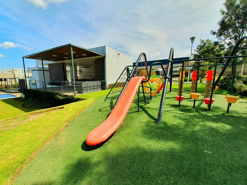 Imagen 12 de 14 de Venta Casa En Madeiras I Valle Imperial Zapopan Con Alberca