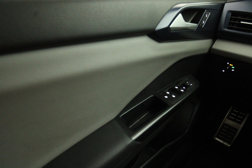 Volkswagen Taos 1.4 Tsi Comfortline At