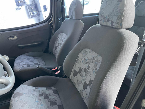 Fiat Doblo 1.8 Hlx Flex 5p