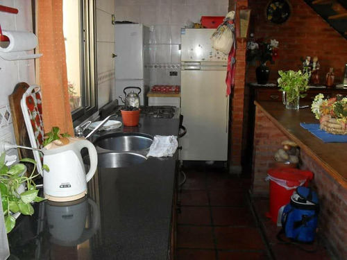 Imagen 5 de 25 de Venta -ph- En Dúplex- Primer Piso Por Escalera- Mataderos