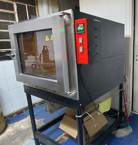 Horno De Panadería Venâncio Twister Turbo Kitgas De 5 Bandej (Usado)