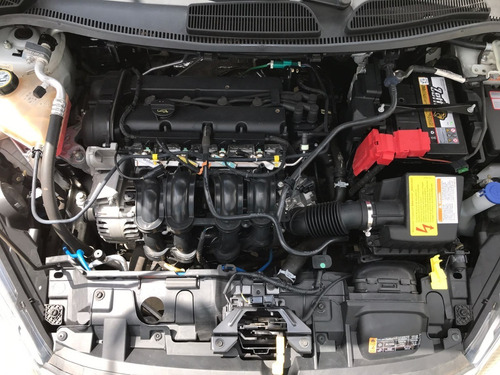 Imagem 6 de 6 de Ford Fiesta 1.5 S Hatch 16v Flex 4p Manual 2015