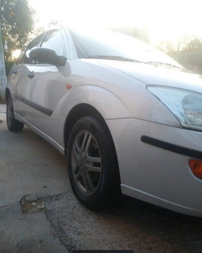Ford Focus 1.8 I Ambiente
