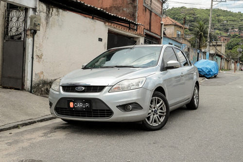 Ford Focus Sedan Glx 2.0 16v (flex)