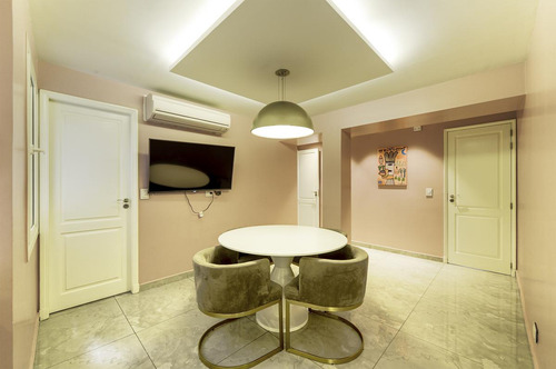 Billinghurst Y Av. Del Libertador, Piso 262m2, Reciclado De Categoria