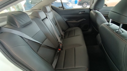 Imagen 10 de 14 de Nissan Altima Sr 2.0 Turbo Cvt