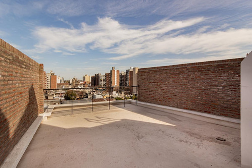 Imagen 8 de 8 de Edificio - Centro Sur