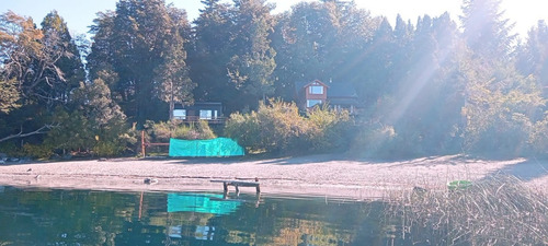 Imagen 19 de 26 de Tu Paraíso En Bariloche!! Cabaña Con Increíbles Vistas En La Costa De Lago Moreno!!! Veni!!disfruta!! Relaja!!excelente Promo En Junio!!! 50% Off!!! Reserva Ahora!!!