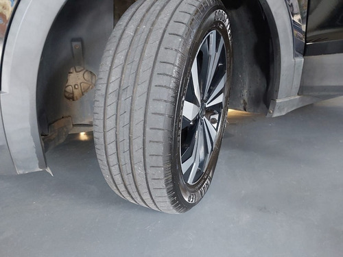 Volkswagen T-Cross 1.0 200 TSI TOTAL FLEX AUTOMÁTICO
