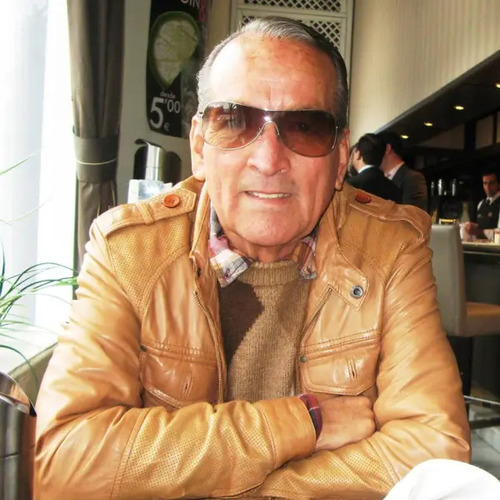 Los Dioses De La Economía - Jaime Deza Rivasplata