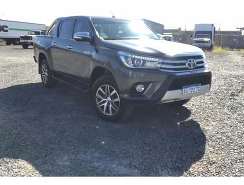 Toyota Hilux 2.8 Cd Srx 177cv 4x4 At 2016