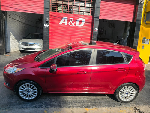 Ford Fiesta Kinetic 1.6 Sedan Se Plus 120cv