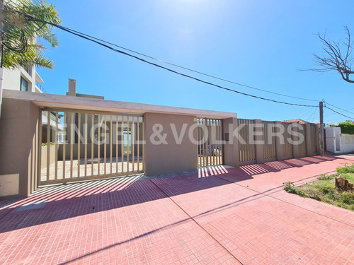 Imagen 6 de 9 de Espectacular Dúplex A Estrenar En Punta Gorda