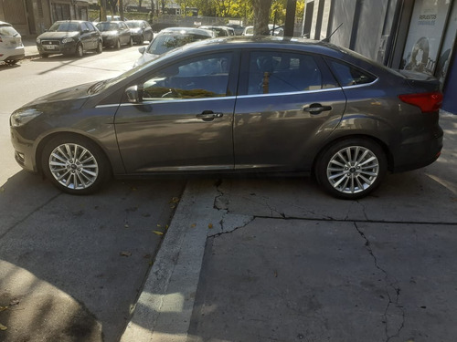 Ford Focus III 2.0 Sedan Titanium At6