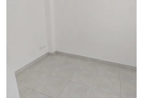 Apartamento De Primer Piso En Venta En Girasoles Del Tambo.