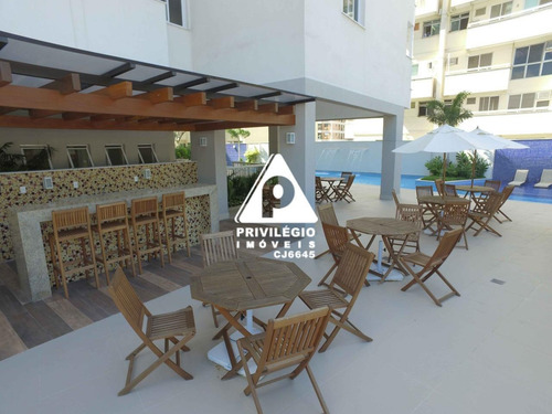 Prédio À Venda, 3 Quartos, 1 Suíte, 2 Vagas, Botafogo - Rio De Janeiro/rj - 27648