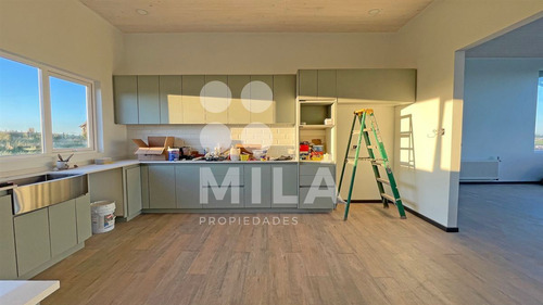 Casa En Venta De 4 Dorm. En Llanquihue