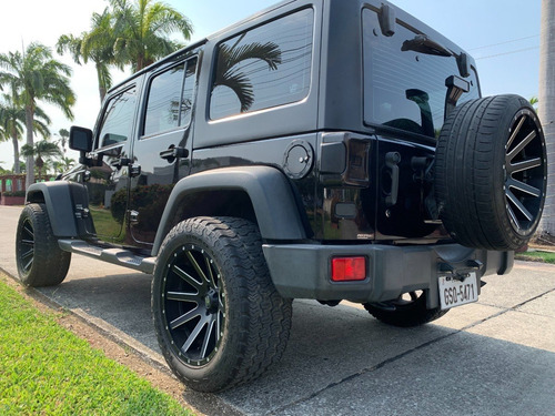 Imagen 10 de 15 de Jeep Wrangler Unlimited Full 4x4