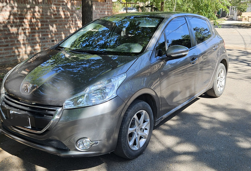 Peugeot 208 1.5 Allure Touchscreen