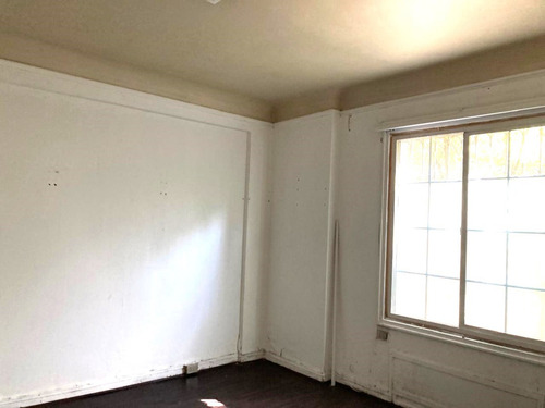 Departamento Para Remodelar Enrique Foster Sur