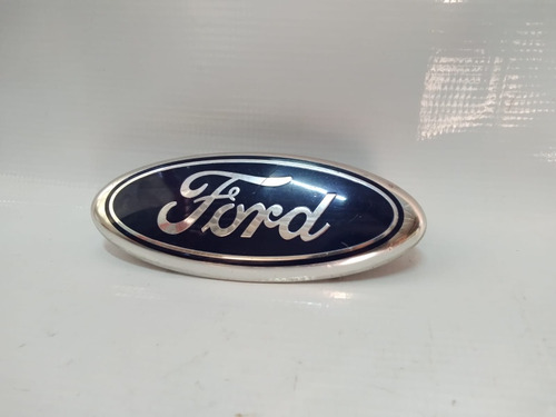 Emblema Delantero Ford Fiesta 11-17