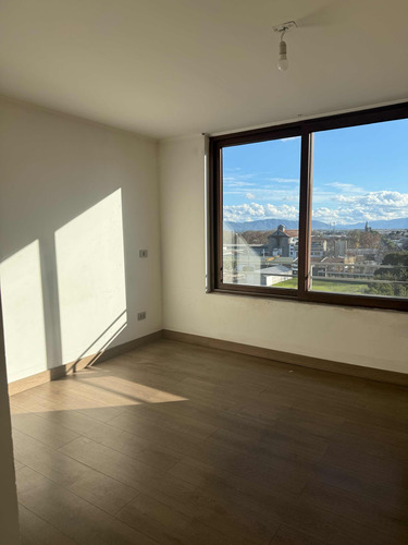 Se Arrienda Depto 2 Dormitorios 2 Baños Davinci, Curicó