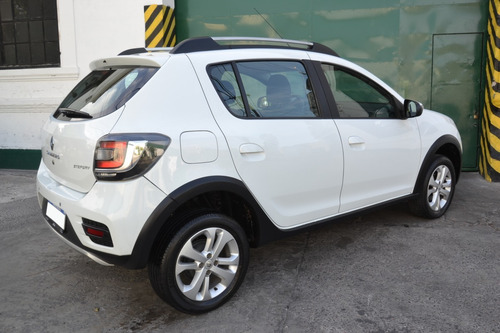 Imagen 16 de 18 de Renault Sandero Stepway Privilege 2018 / 1° Dueño / Permuto