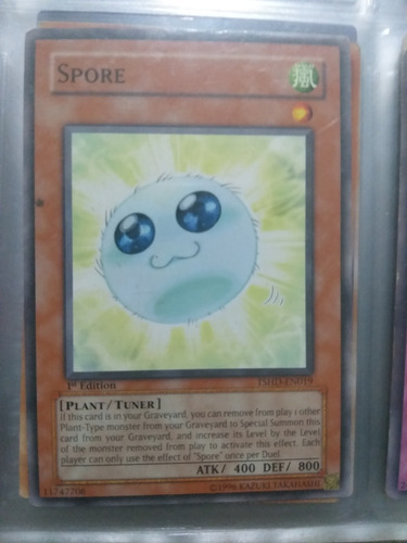 Spore Yu Gi Oh (Usado)