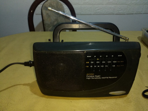 Radio Westinghouse R 1500 Ac/dc Am/fm Ver Video