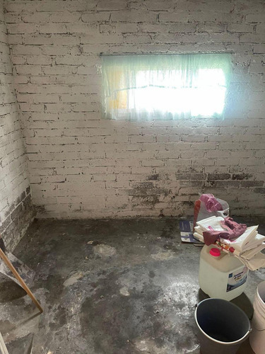 Casa En Jardines De Morelos Con Local Comercial