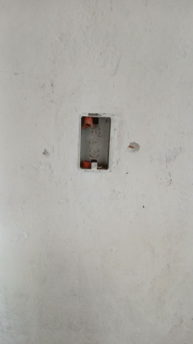 Venta Terreno Con Casa En Contrucción / F.u.camet