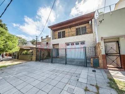 Depósito y galpón en venta