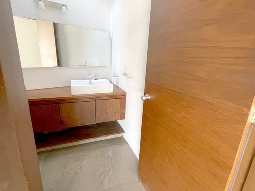 Imagen 17 de 30 de Increíble Casa En Venta En Valle De Bravo