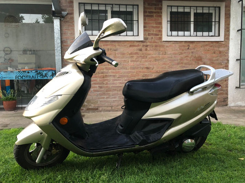 Suzuki An 125 - 2016  Usada   35.000 Km 